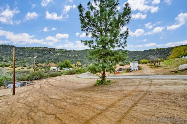 1478 Peutz Valley Rd, Alpine, CA 91901