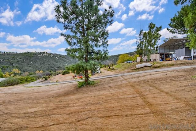 1478 Peutz Valley Rd, Alpine, CA 91901
