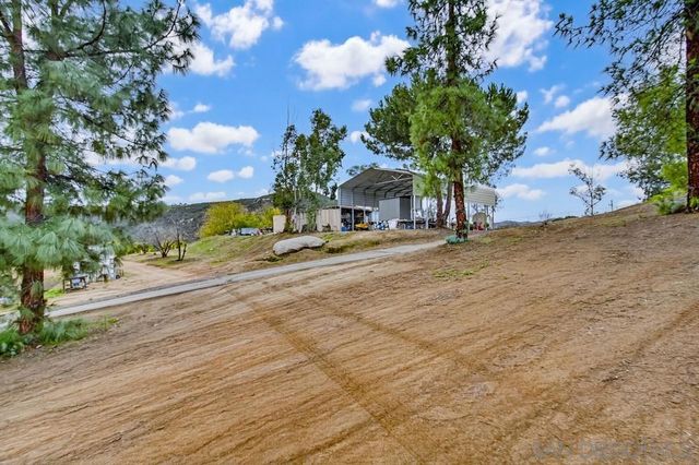 1478 Peutz Valley Rd, Alpine, CA 91901