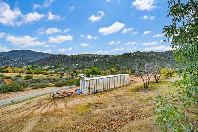 1478 Peutz Valley Rd, Alpine, CA 91901