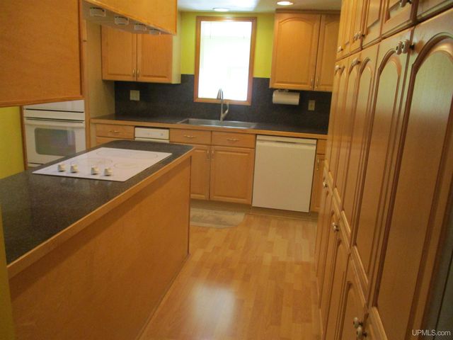 900 Third Street, Hancock, MI 49930