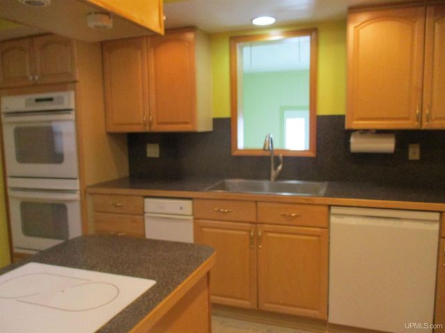 900 Third Street, Hancock, MI 49930