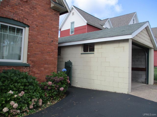 900 Third Street, Hancock, MI 49930