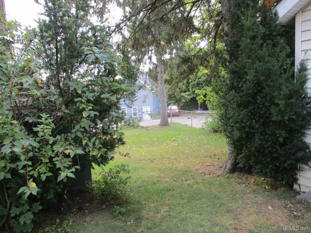 900 Third Street, Hancock, MI 49930