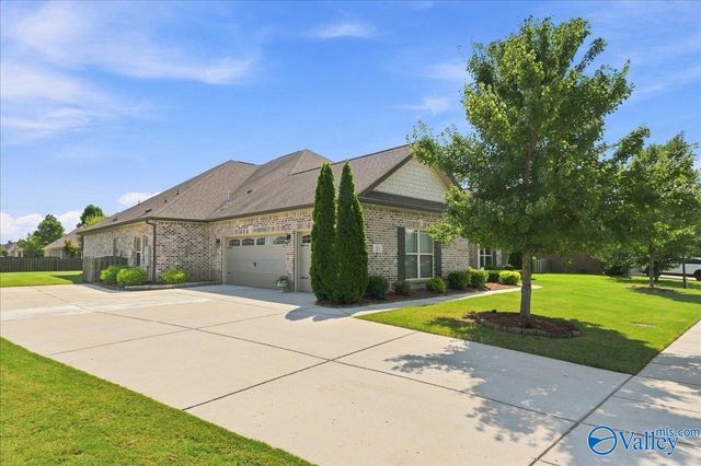 31 Crimson Cloud SW, Huntsville, AL 35824