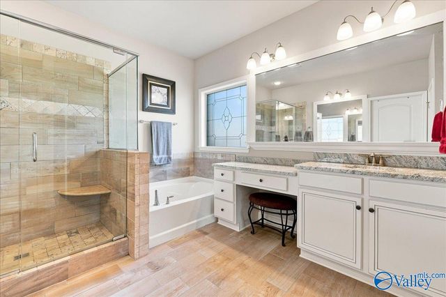 31 Crimson Cloud SW, Huntsville, AL 35824