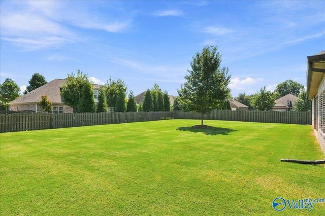 31 Crimson Cloud SW, Huntsville, AL 35824