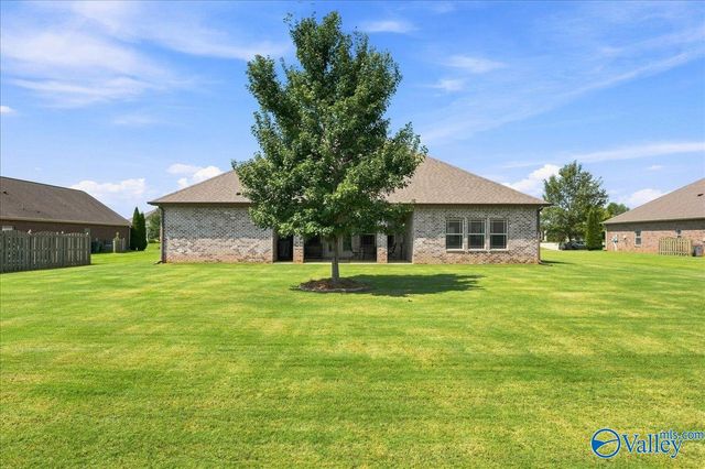 31 Crimson Cloud SW, Huntsville, AL 35824