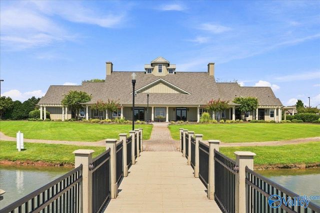 31 Crimson Cloud SW, Huntsville, AL 35824