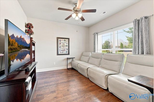 31 Crimson Cloud SW, Huntsville, AL 35824