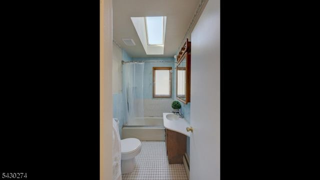 34 Arch St, Butler Boro, NJ 07405