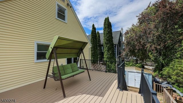 34 Arch St, Butler Boro, NJ 07405