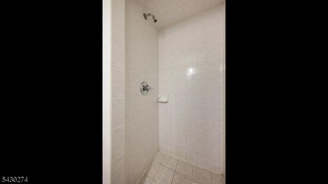 34 Arch St, Butler Boro, NJ 07405