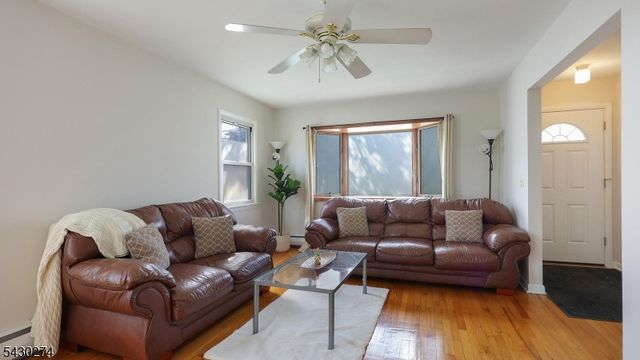 34 Arch St, Butler Boro, NJ 07405