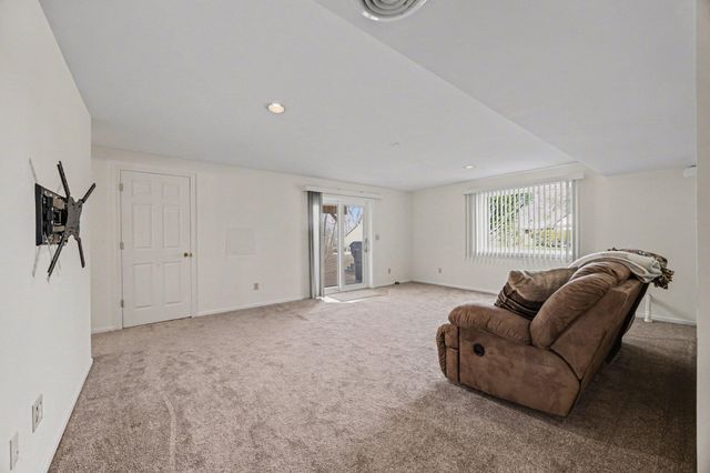 1670 Brierwood Court, Florence, KY 41042