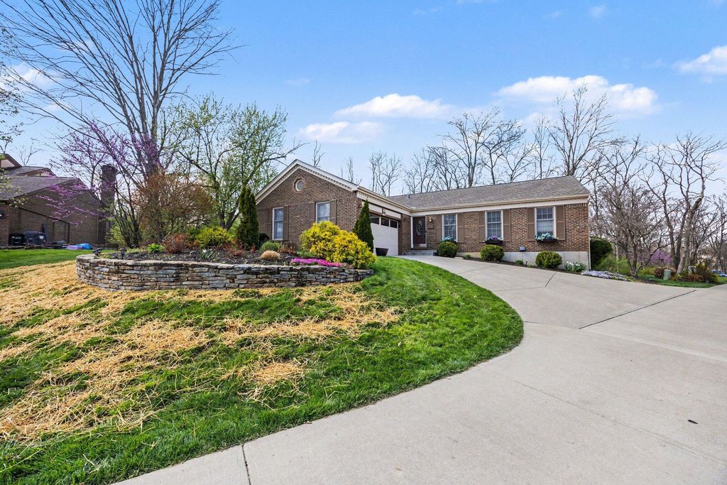 1670 Brierwood Court, Florence, KY 41042