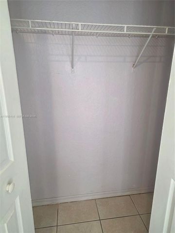 124 NE 13th Ave 21, Homestead, FL 33033