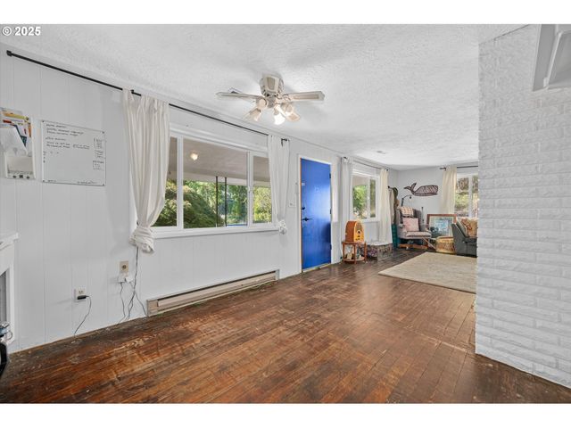 64086 NEHALEM Hwy, Vernonia, OR 97064