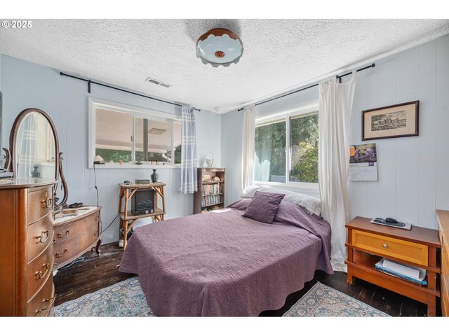 64086 NEHALEM Hwy, Vernonia, OR 97064