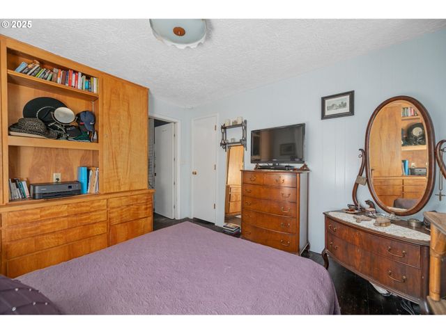 64086 NEHALEM Hwy, Vernonia, OR 97064