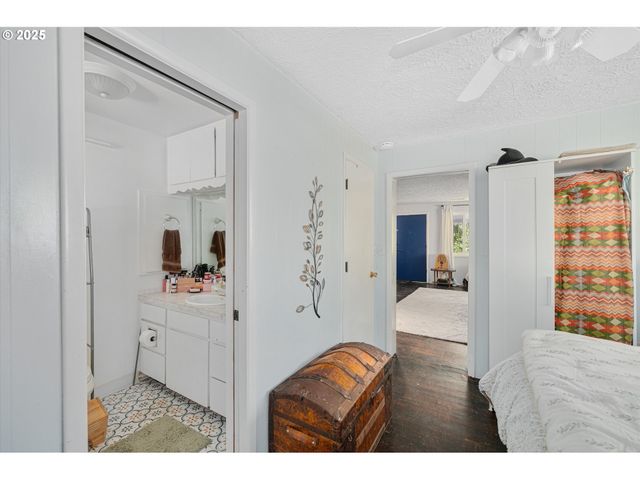 64086 NEHALEM Hwy, Vernonia, OR 97064