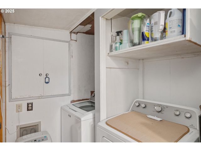 64086 NEHALEM Hwy, Vernonia, OR 97064