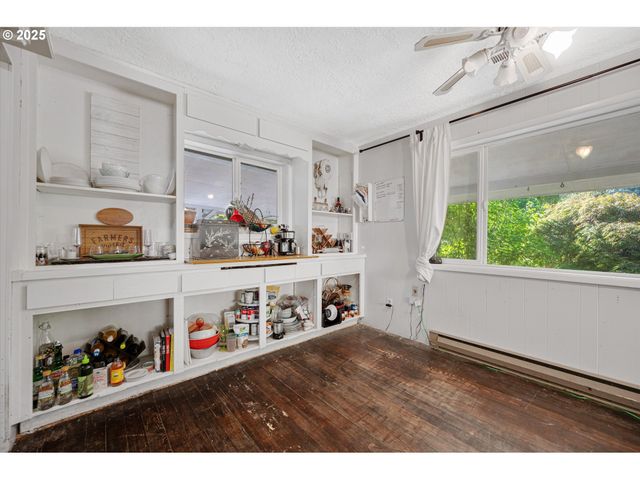 64086 NEHALEM Hwy, Vernonia, OR 97064