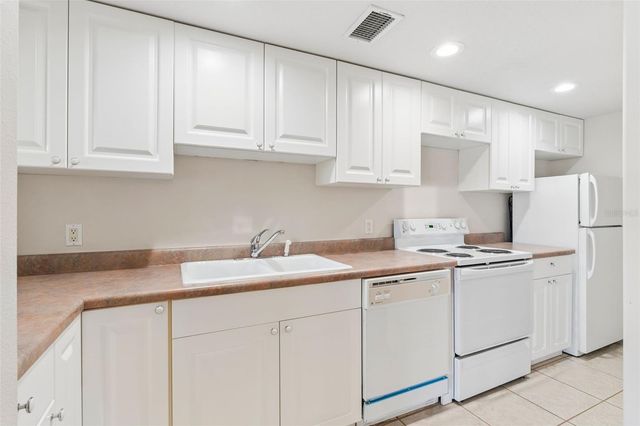 4301 DOWN POINT LANE, Windermere, FL 34786