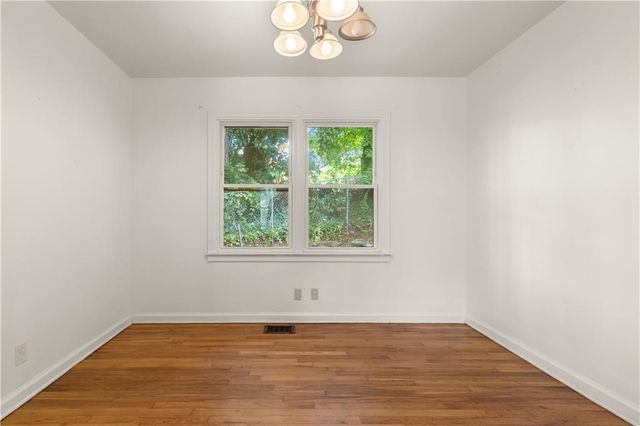 220 Woods Drive NE, Marietta, GA 30060