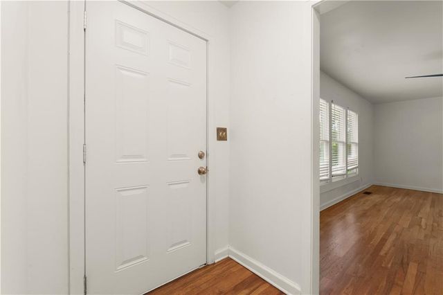 220 Woods Drive NE, Marietta, GA 30060