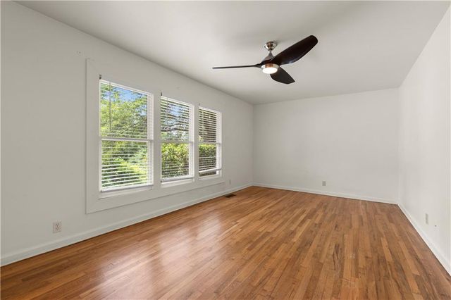 220 Woods Drive NE, Marietta, GA 30060