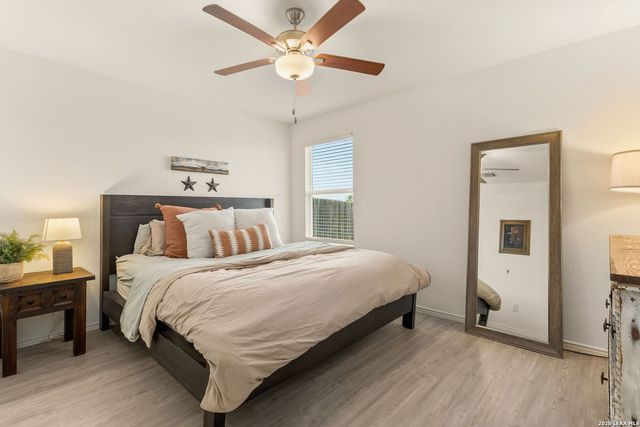 9129 Navarro, Seguin, TX 78155
