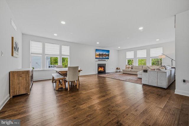 2041 CHEKHOV XING, Middletown, DE 19709