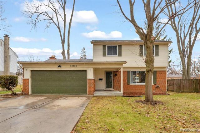29798 Spring Hill Drive, Southfield, MI 48076