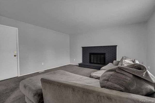 29798 Spring Hill Drive, Southfield, MI 48076