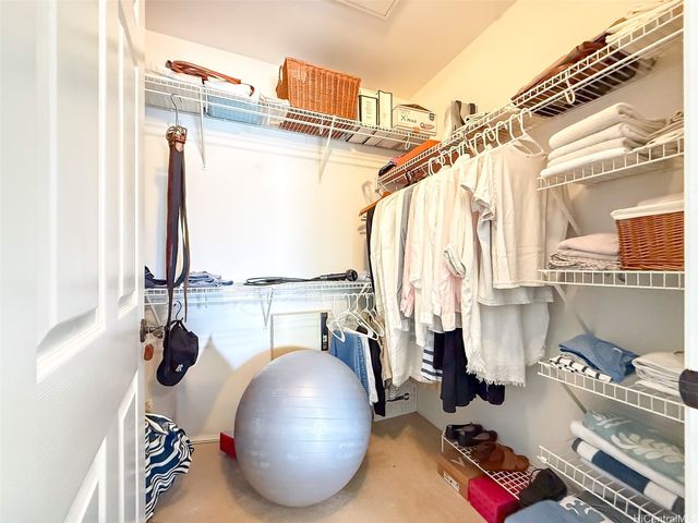 520 Lunalilo Home Road 6309, Honolulu, HI 96825