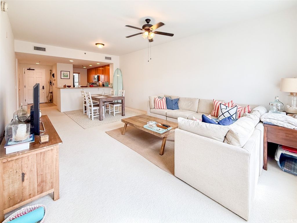 520 Lunalilo Home Road 6309, Honolulu, HI 96825