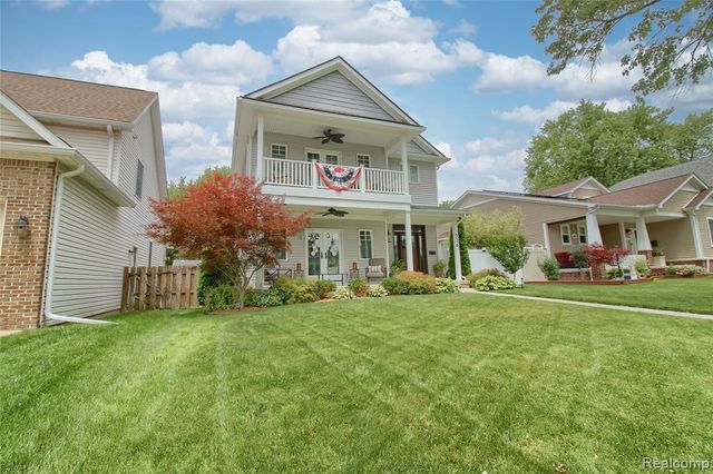 526 Plum Street, Wyandotte, MI 48192