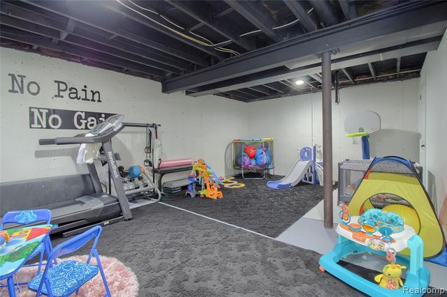 526 Plum Street, Wyandotte, MI 48192