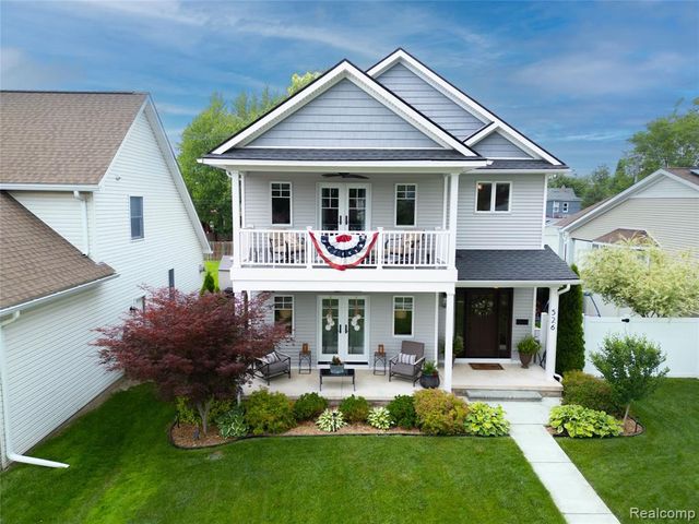 526 Plum Street, Wyandotte, MI 48192