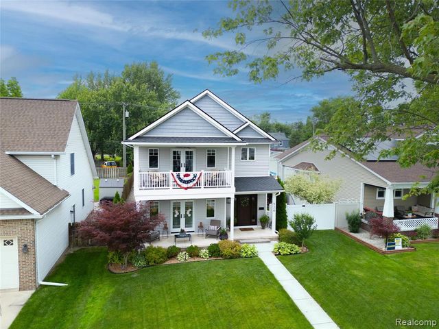 526 Plum Street, Wyandotte, MI 48192