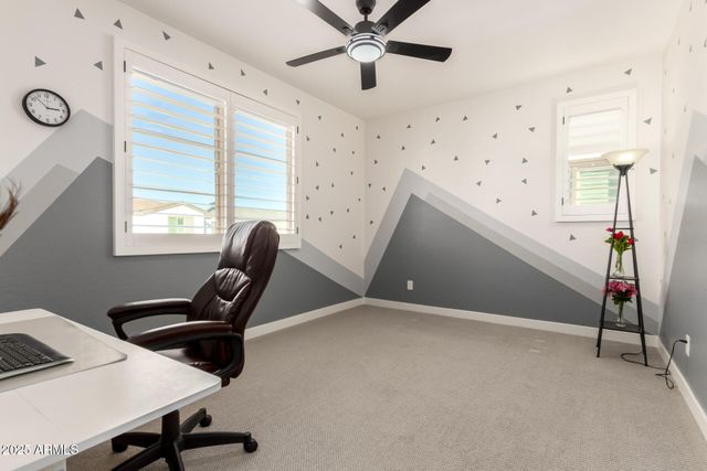 1501 E RAKESTRAW Lane, Gilbert, AZ 85298