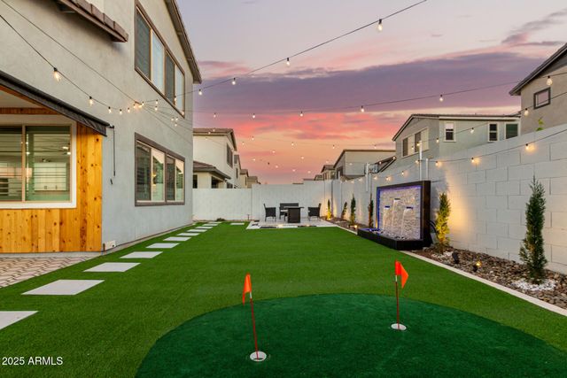 1501 E RAKESTRAW Lane, Gilbert, AZ 85298