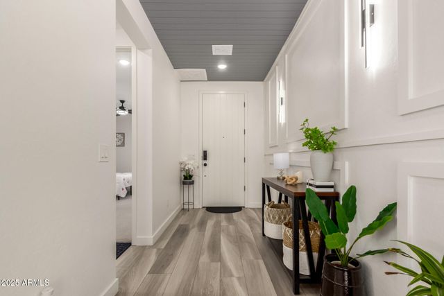 1501 E RAKESTRAW Lane, Gilbert, AZ 85298