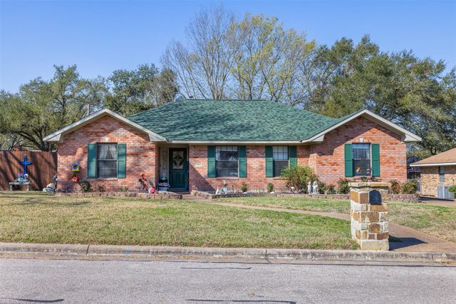 704 Bormann Street, Brenham, TX 77833