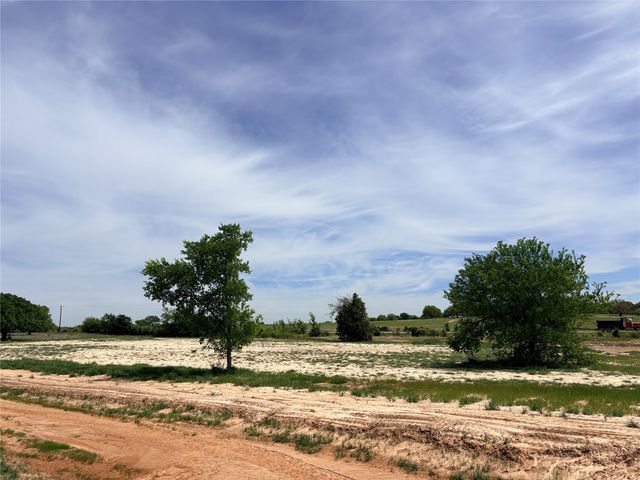 160 Daggett Drive, Decatur, TX 76234
