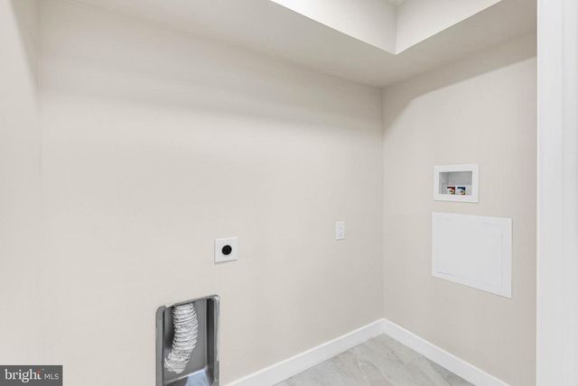 5511 PINE ST, Philadelphia, PA 19143