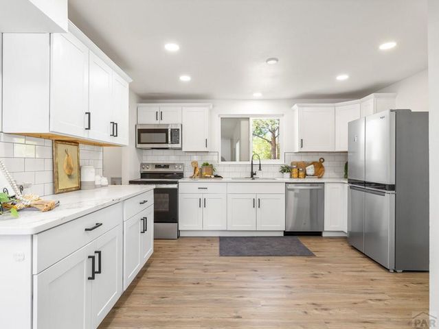 62 Louis Nelson Rd, Pueblo, CO 81001