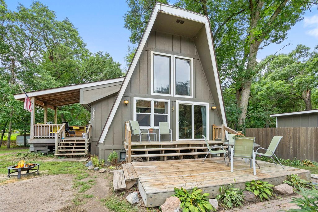 8134 243rd Avenue NE, Stacy, MN 55079 — exterior
