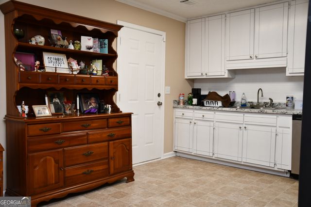 1070 S Ola Road, Mcdonough, GA 30252